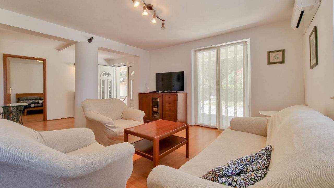 Apartamento Ena Novigrad Istria Exterior foto